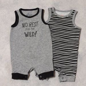 Bundle of two 0-3 month baby boy rompers